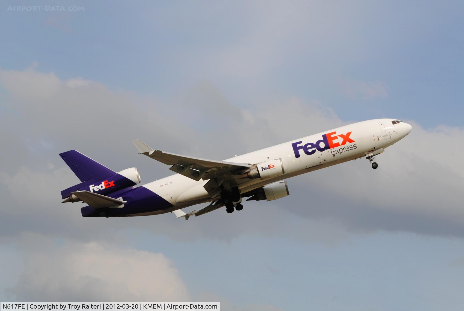 N617FE, 1995 McDonnell Douglas MD-11F C/N 48748, FedEx 904 to Phoenix