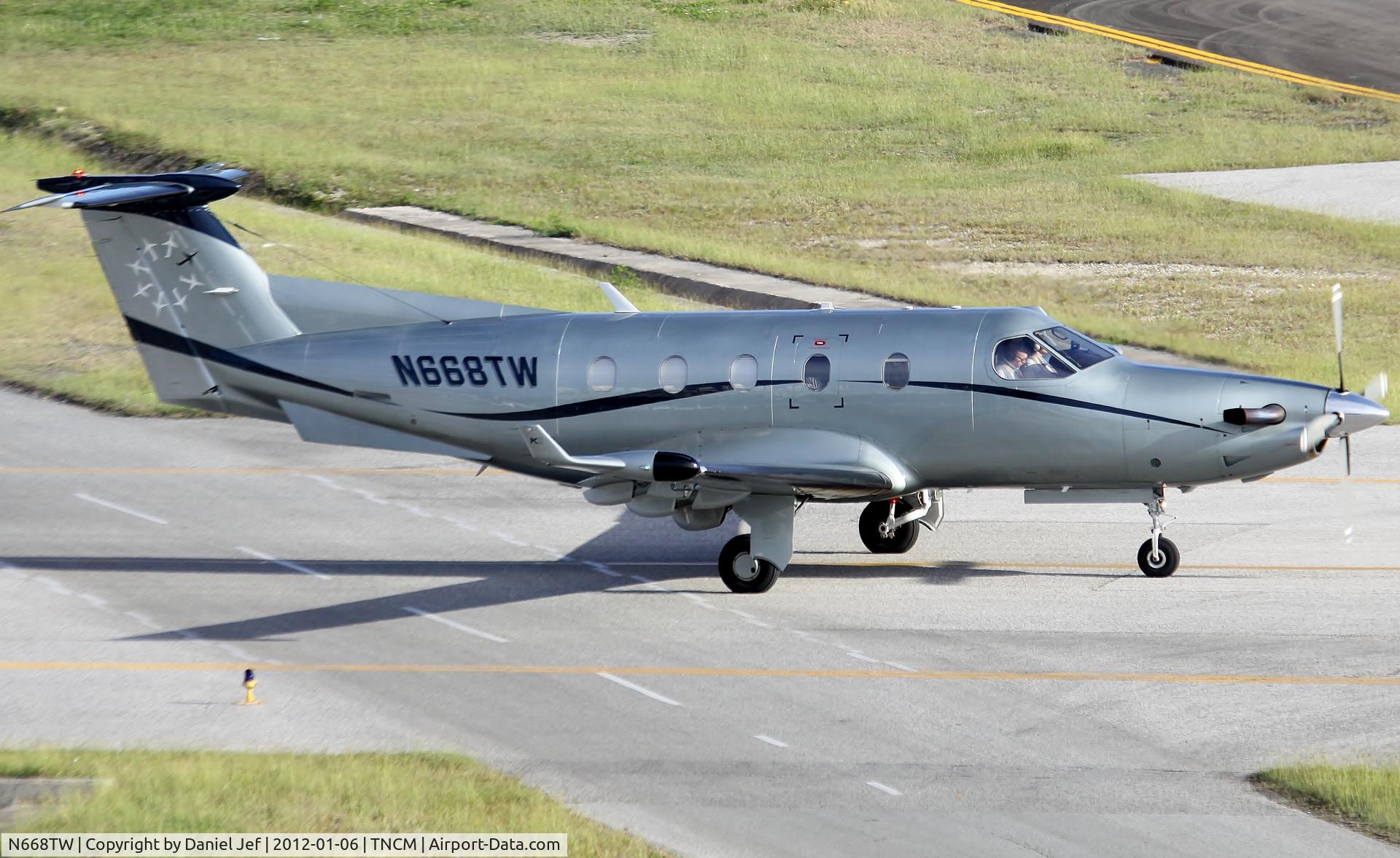 N668TW, 2000 Pilatus PC-12/45 C/N 326, N668TW