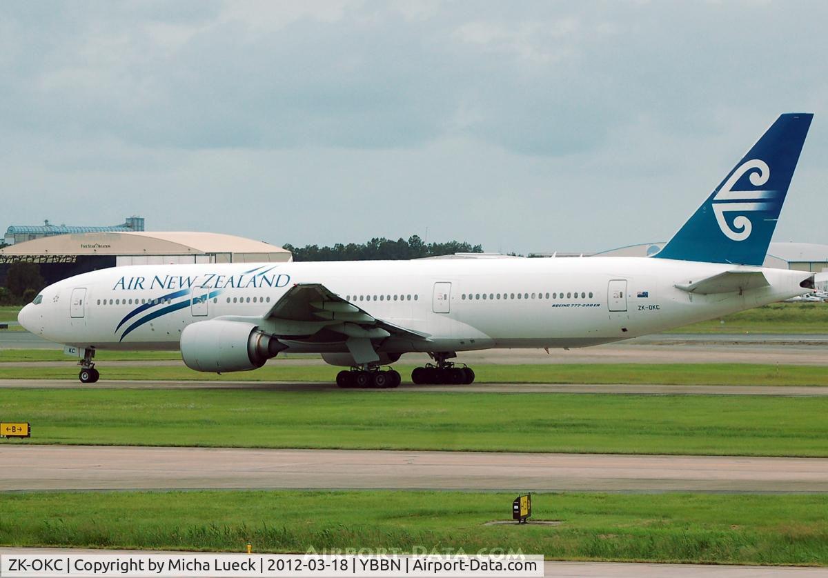 ZK-OKC, 2006 Boeing 777-219/ER C/N 34377, At Brisbane