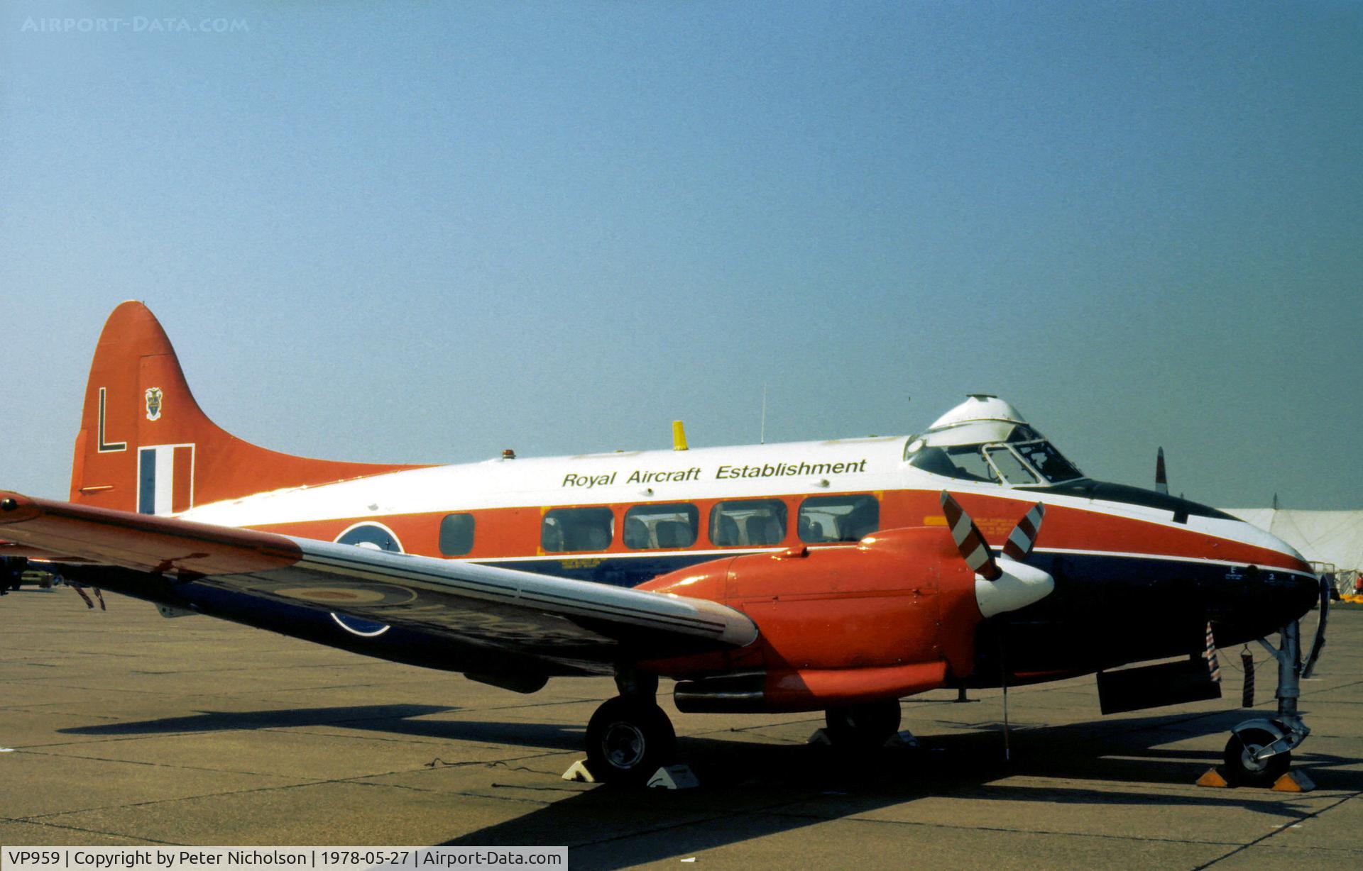 VP959, 1948 De Havilland DH-104 Devon C.2 C/N 04088, Devon C.2 of the Royal Aircraft Establishment Farnborough on display the 1978 Bassingbourn Air Show.