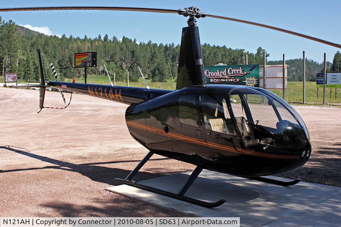 N121AH, 2004 Robinson R44 II C/N 10548, Waiting for another scenic flight in the Black Hills area.