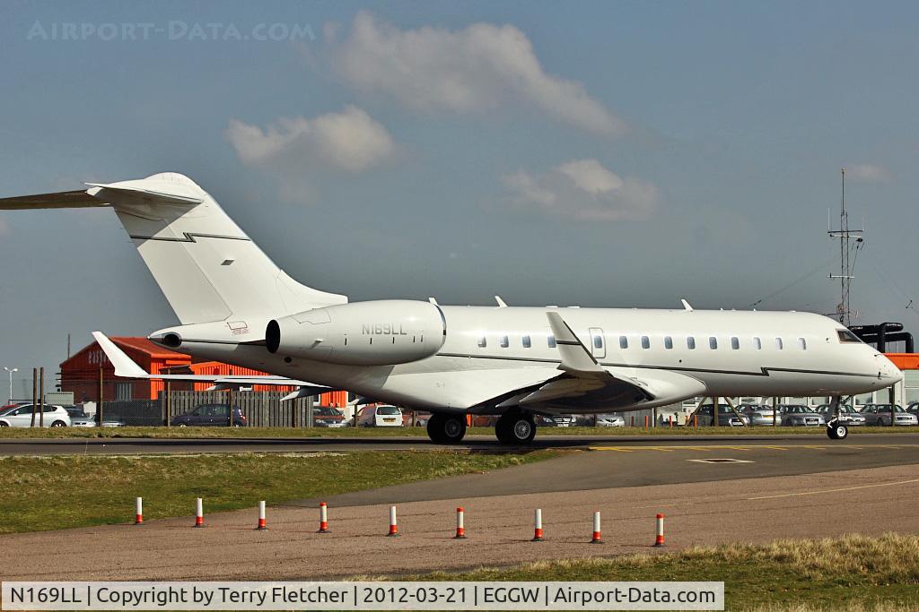 N169LL, 2010 Bombardier BD-700-1A10 Global Express XRS C/N 9397, Bombardier BD-700-1A10, c/n: 9397 at Luton