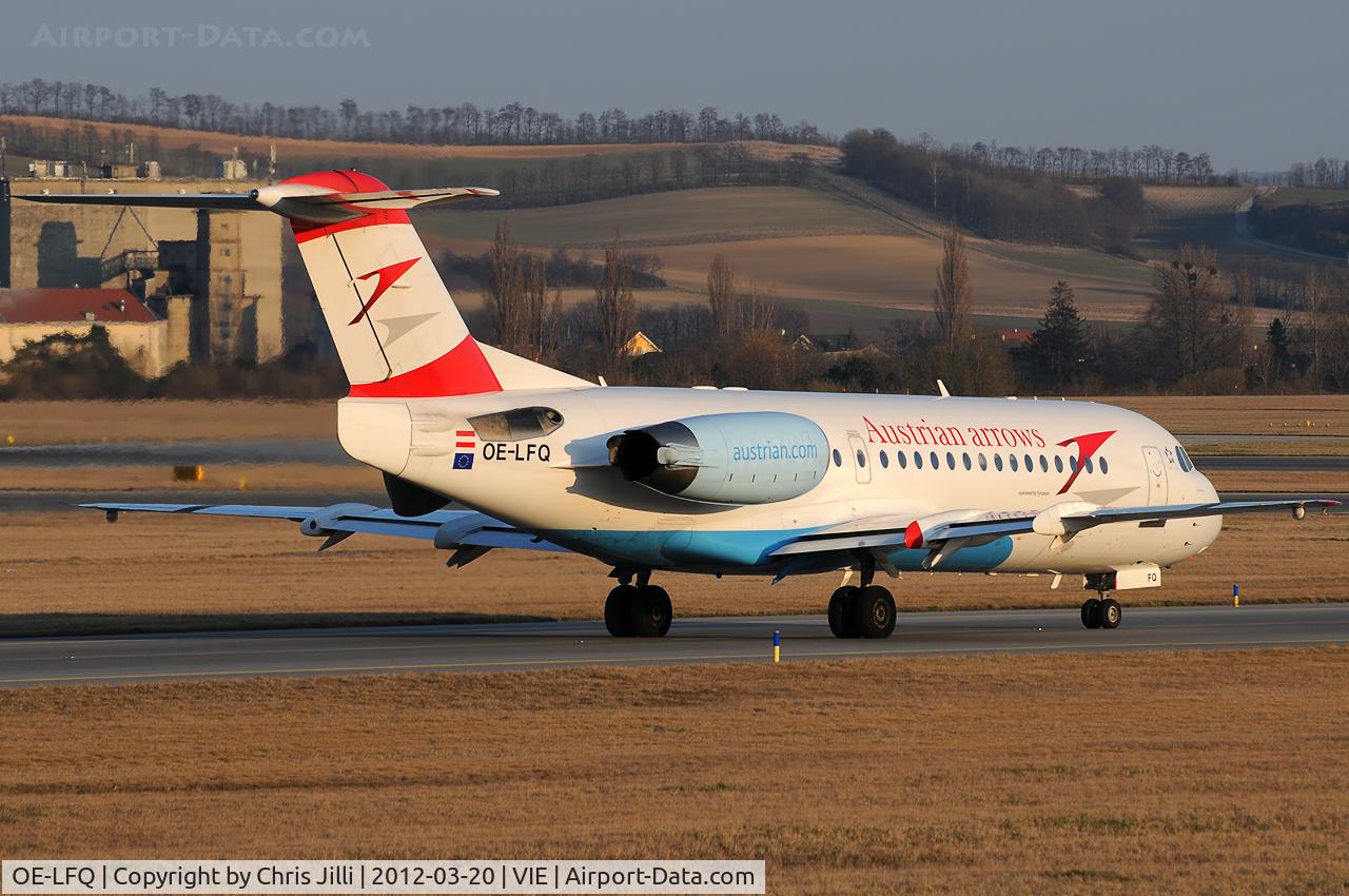 OE-LFQ, 1996 Fokker 70 (F-28-0070) C/N 11568, Austrian arrows
