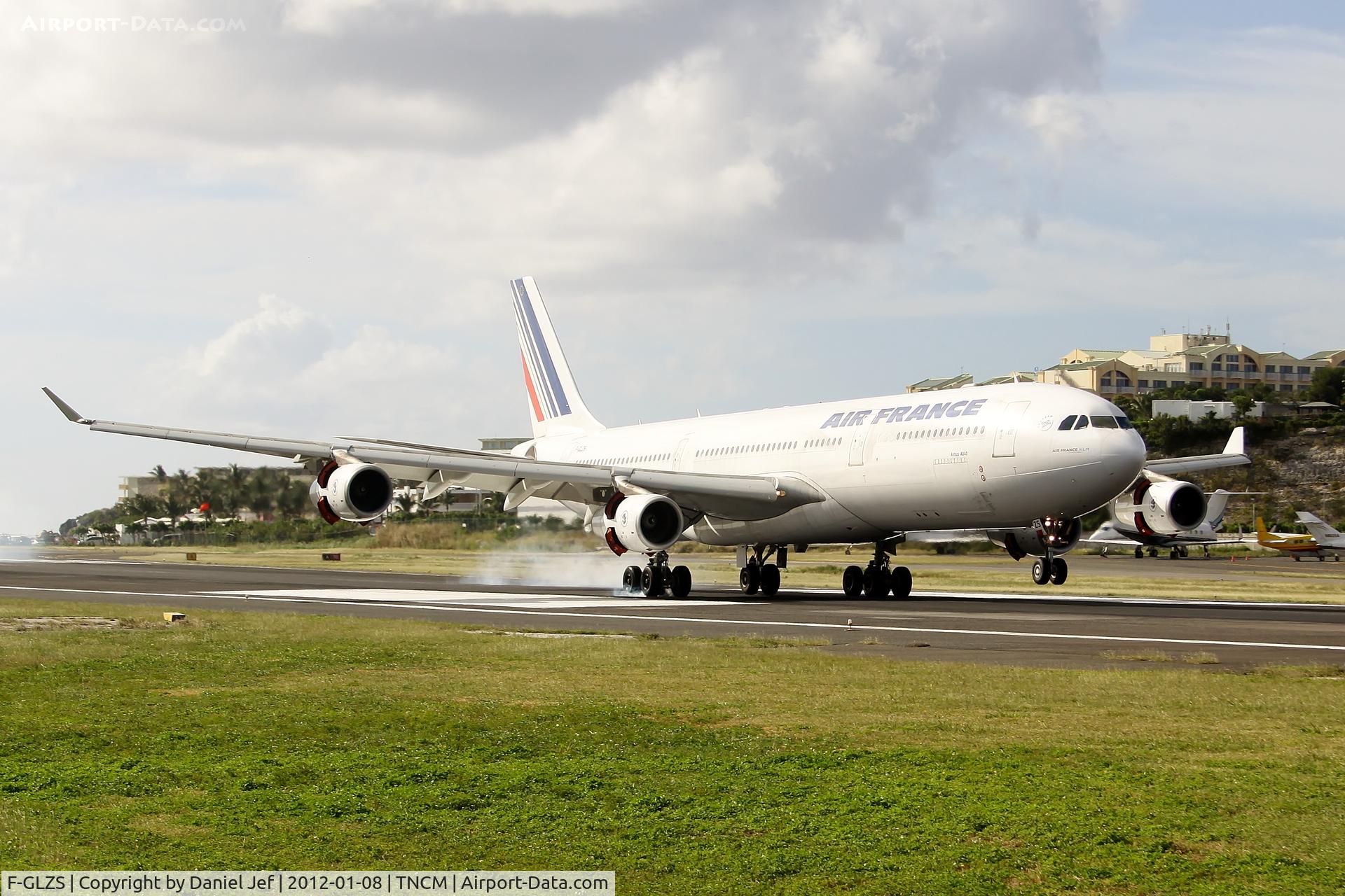 F-GLZS, 1999 Airbus A340-313X C/N 310, F-GLZS