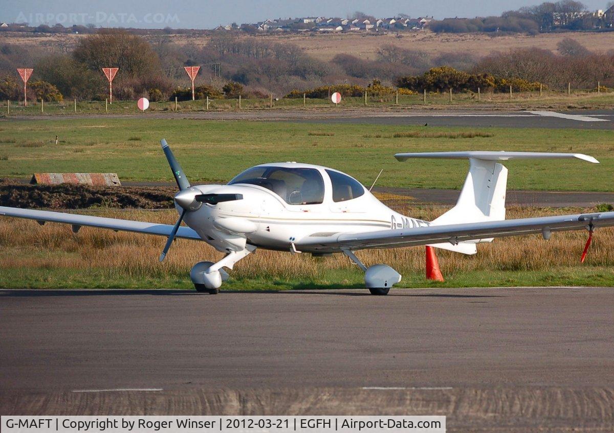 G-MAFT, 2006 Diamond DA-40D Diamond Star C/N D4.243, Visiting Altlantic Flight Training Diamond Star.