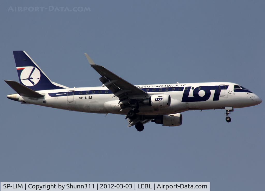 SP-LIM, 2010 Embraer 175LR (ERJ-170-200LR) C/N 17000311, Landing rwy 07L
