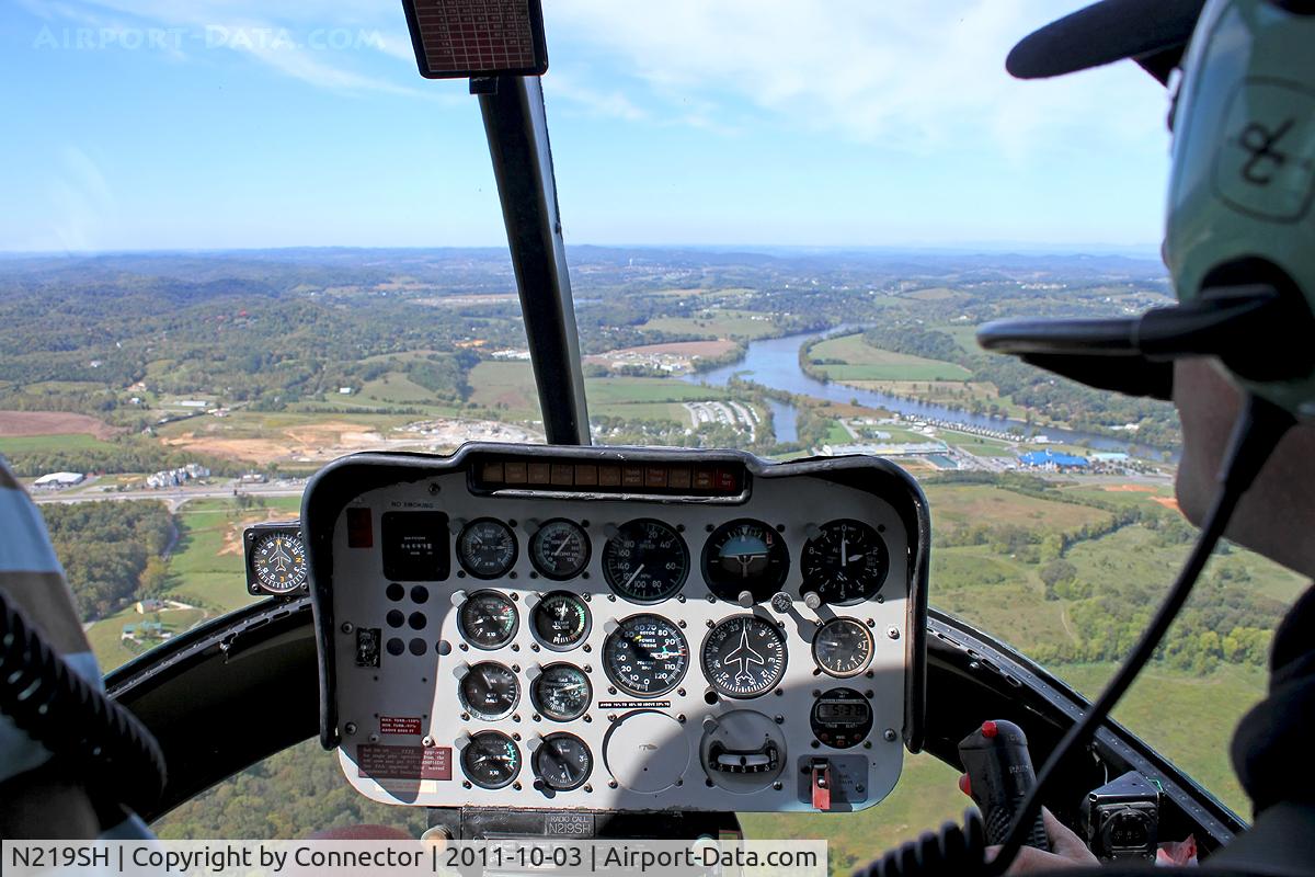 N219SH, 1974 Bell 206B Jetranger II C/N 1532, A scenic flight over Sevierville