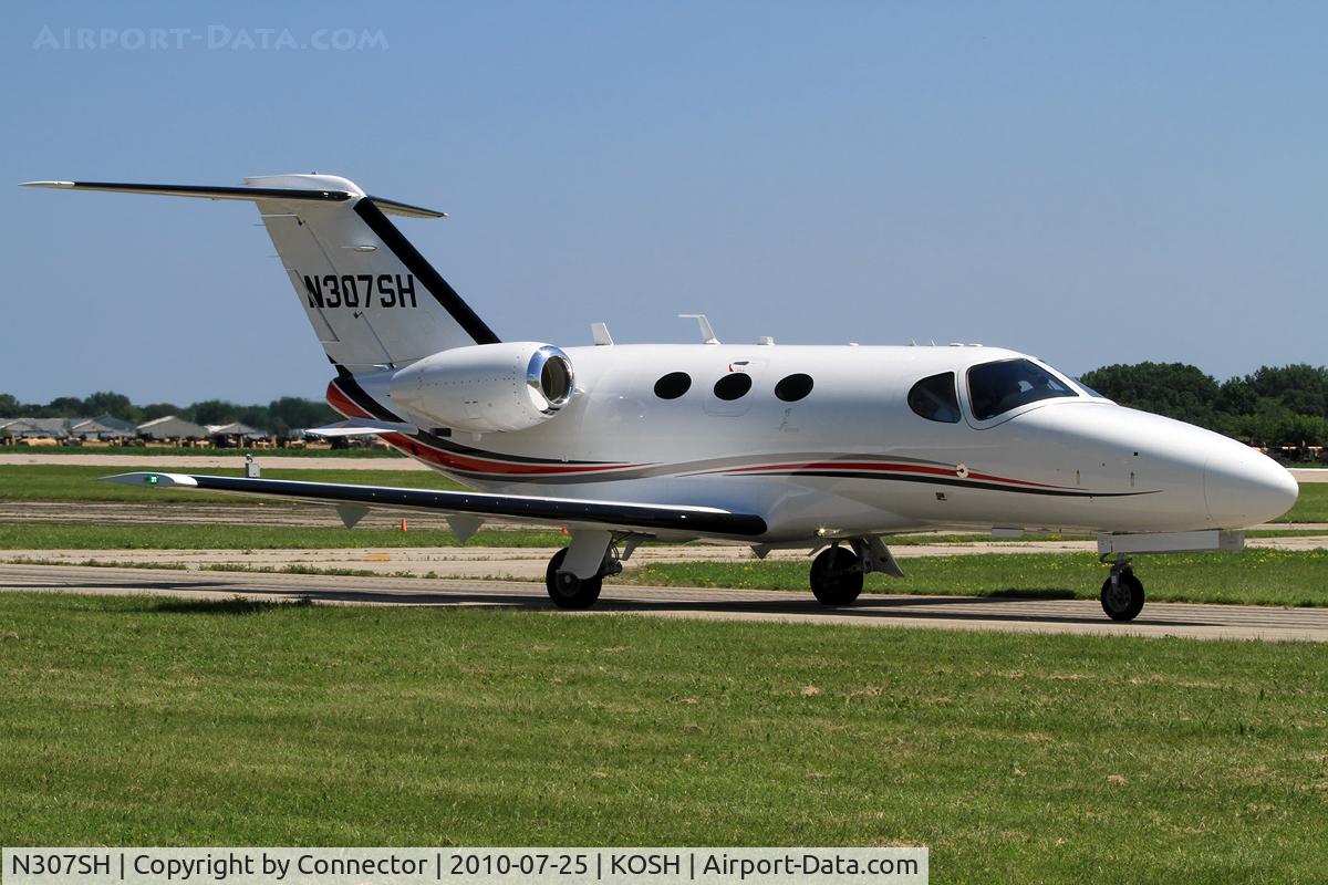 N307SH, 2010 Cessna 510 Citation Mustang C/N 510-0307, EAA Airventure 2010.