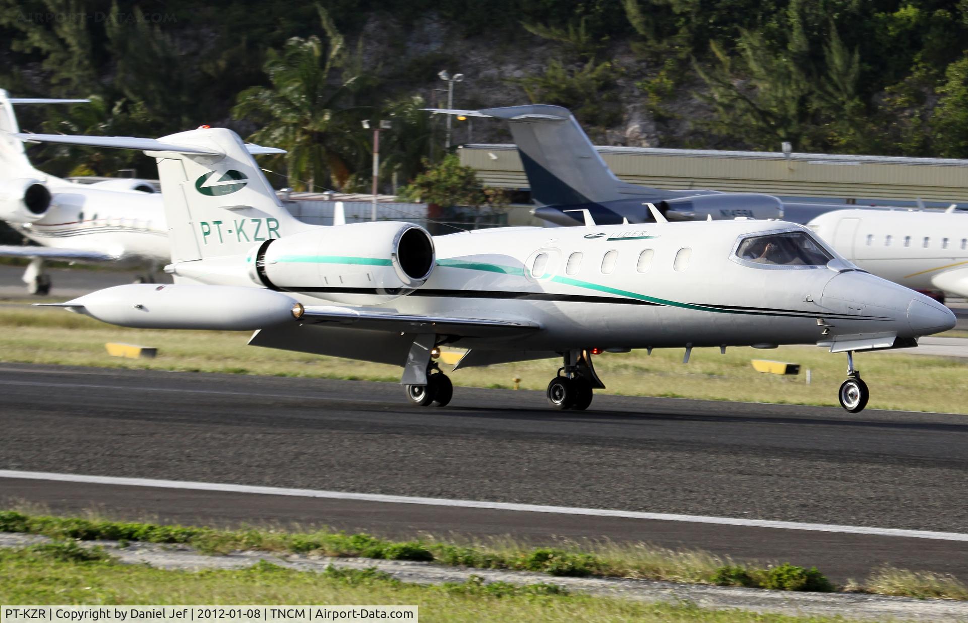 PT-KZR, 1979 Learjet 35A C/N 35A-252, PT-KZR