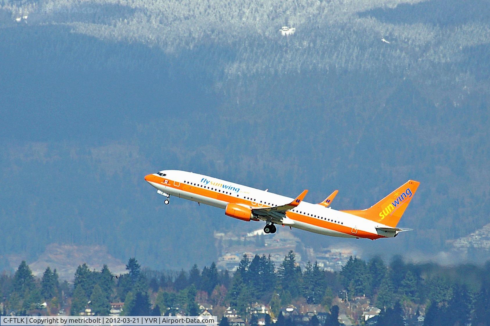 C-FTLK, 2008 Boeing 737-8K5 C/N 35143, Still in basic Hapag Lloyd livery(D-AHLK). Winter lease