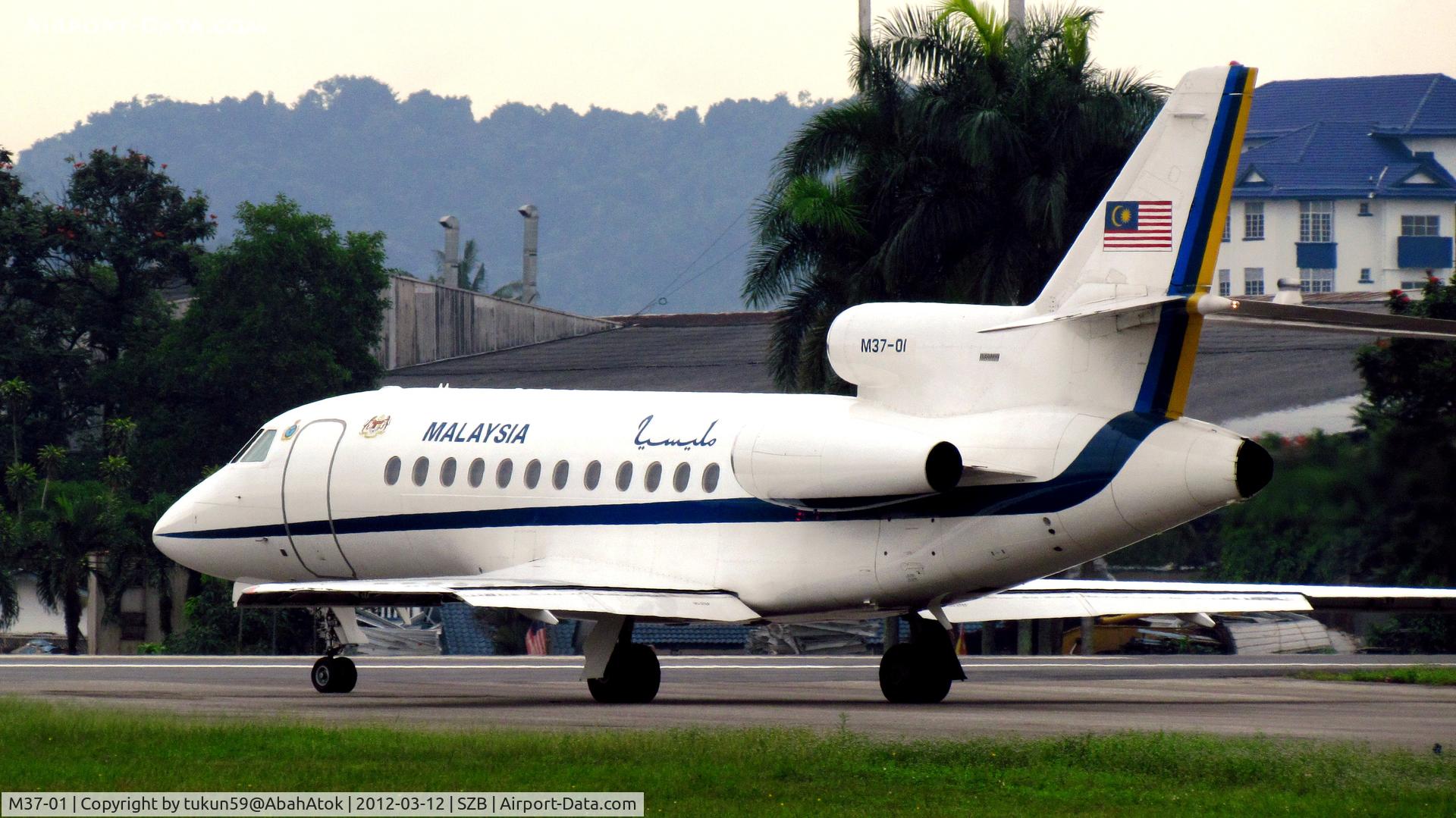 M37-01, 1989 Dassault Falcon 900 C/N 64, Royal Malaysian Air Force