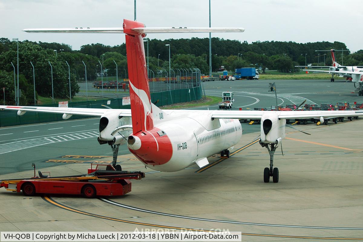 VH-QOB, 2005 De Havilland Canada DHC-8-402Q Dash 8 C/N 4116, At Brisbane