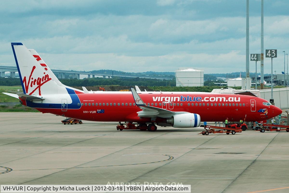 VH-VUR, 2009 Boeing 737-8FE C/N 36606, At Brisbane
