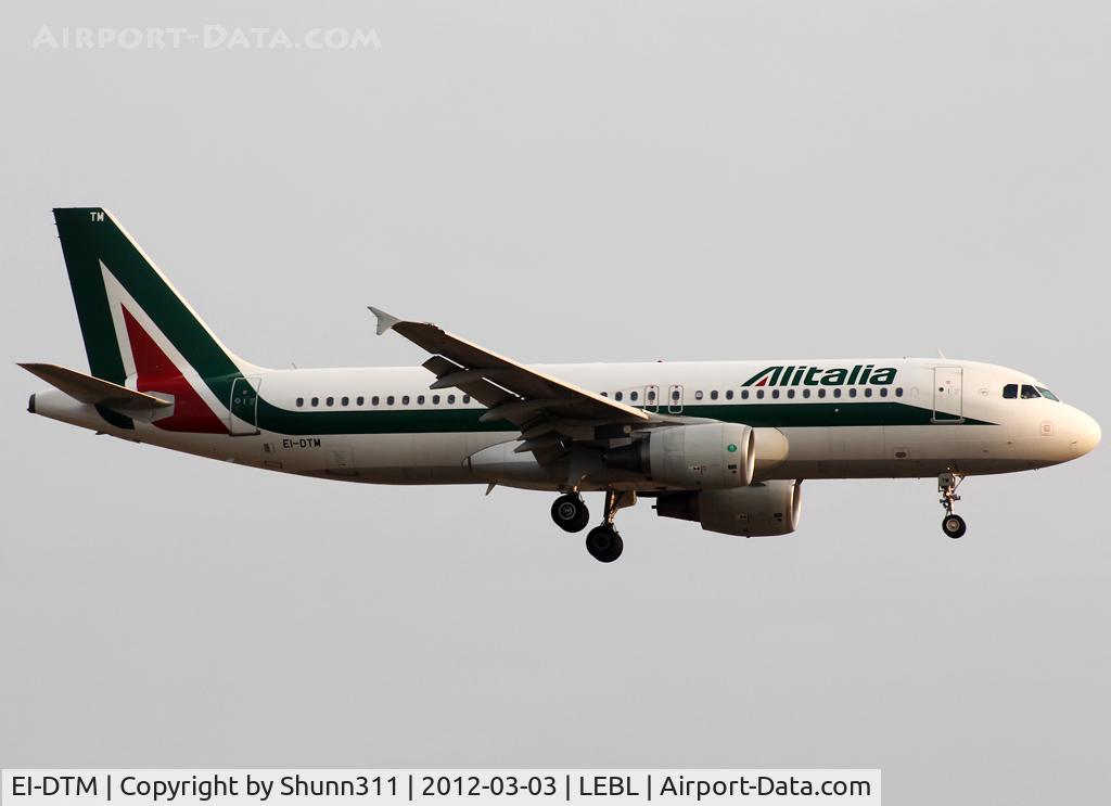 EI-DTM, 2010 Airbus A320-216 C/N 4119, Landing rwy 25R