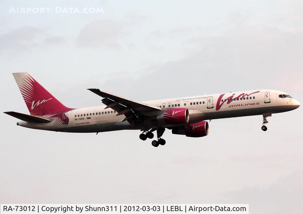 RA-73012, 1992 Boeing 757-230 C/N 25440, Landing rwy 25R with still Air Bashkortostan titles...