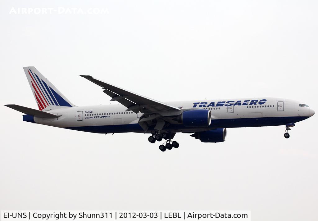 EI-UNS, 1998 Boeing 777-212/ER C/N 28514, Landing rwy 25R