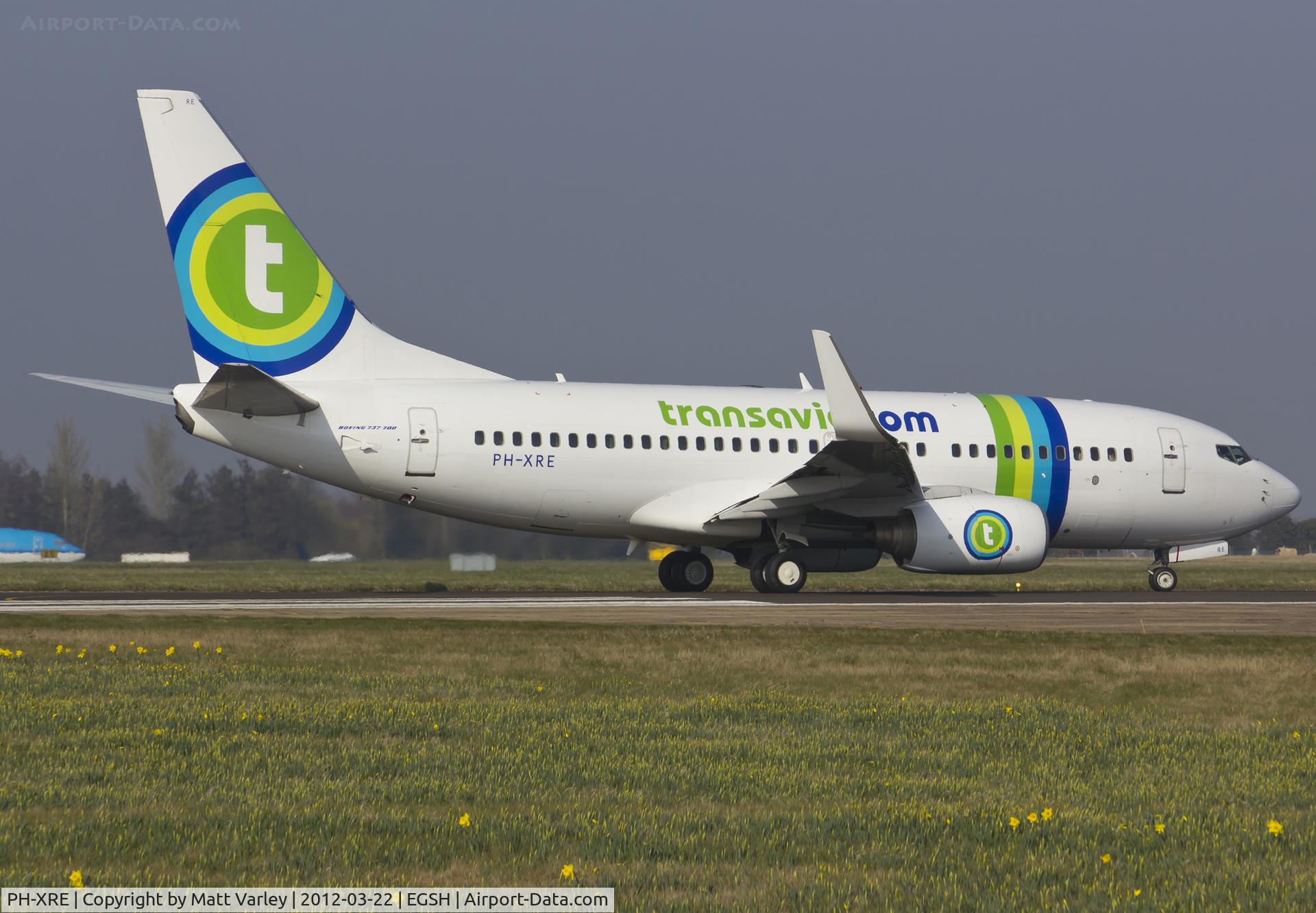 PH-XRE, 2004 Boeing 737-7K2 C/N 30668, Departing EGSH.