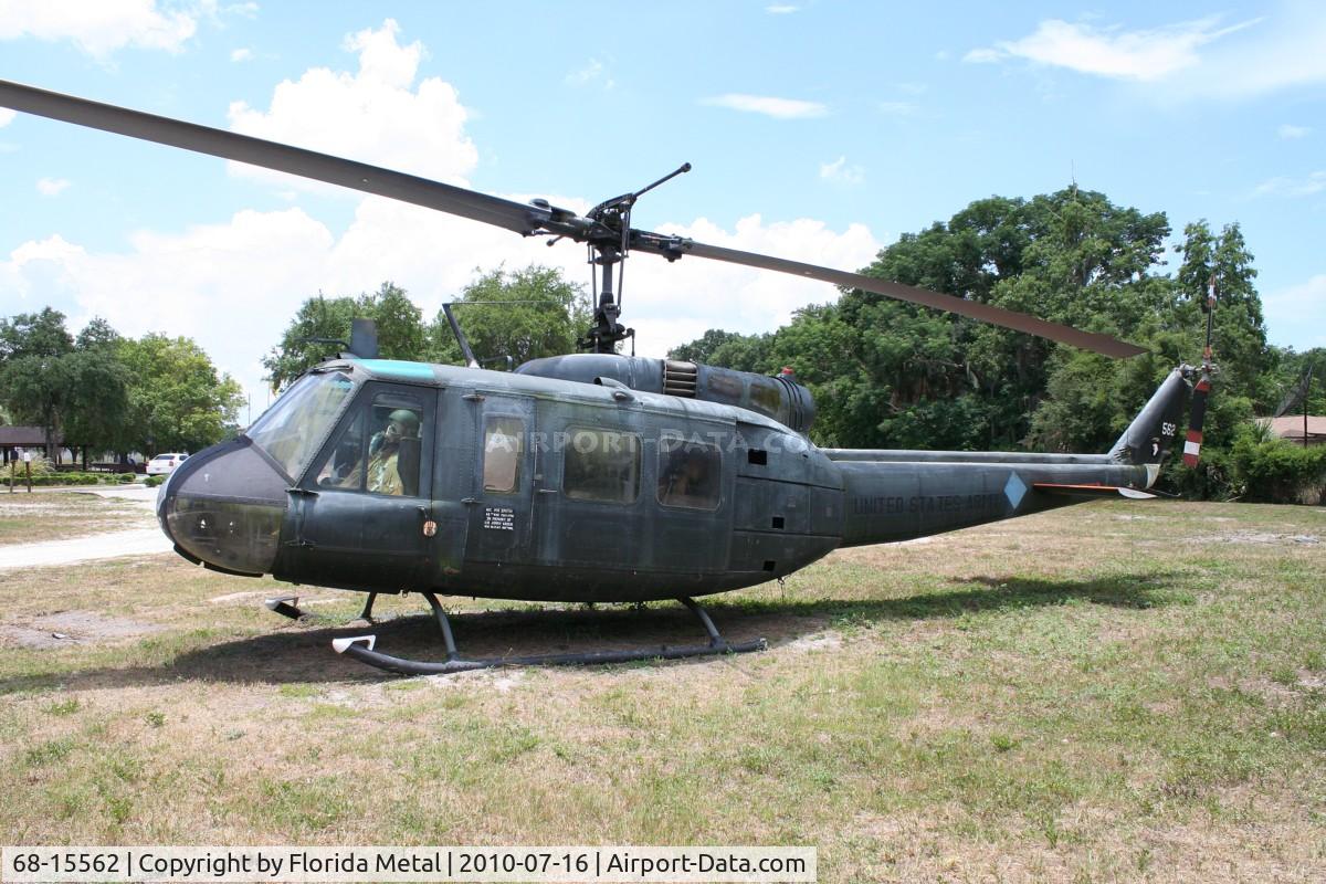 68-15562, 1968 Bell UH-1H Iroquois C/N 10492, UH-1 in Tampa Veterans Park on US 301 south of Fairgrounds