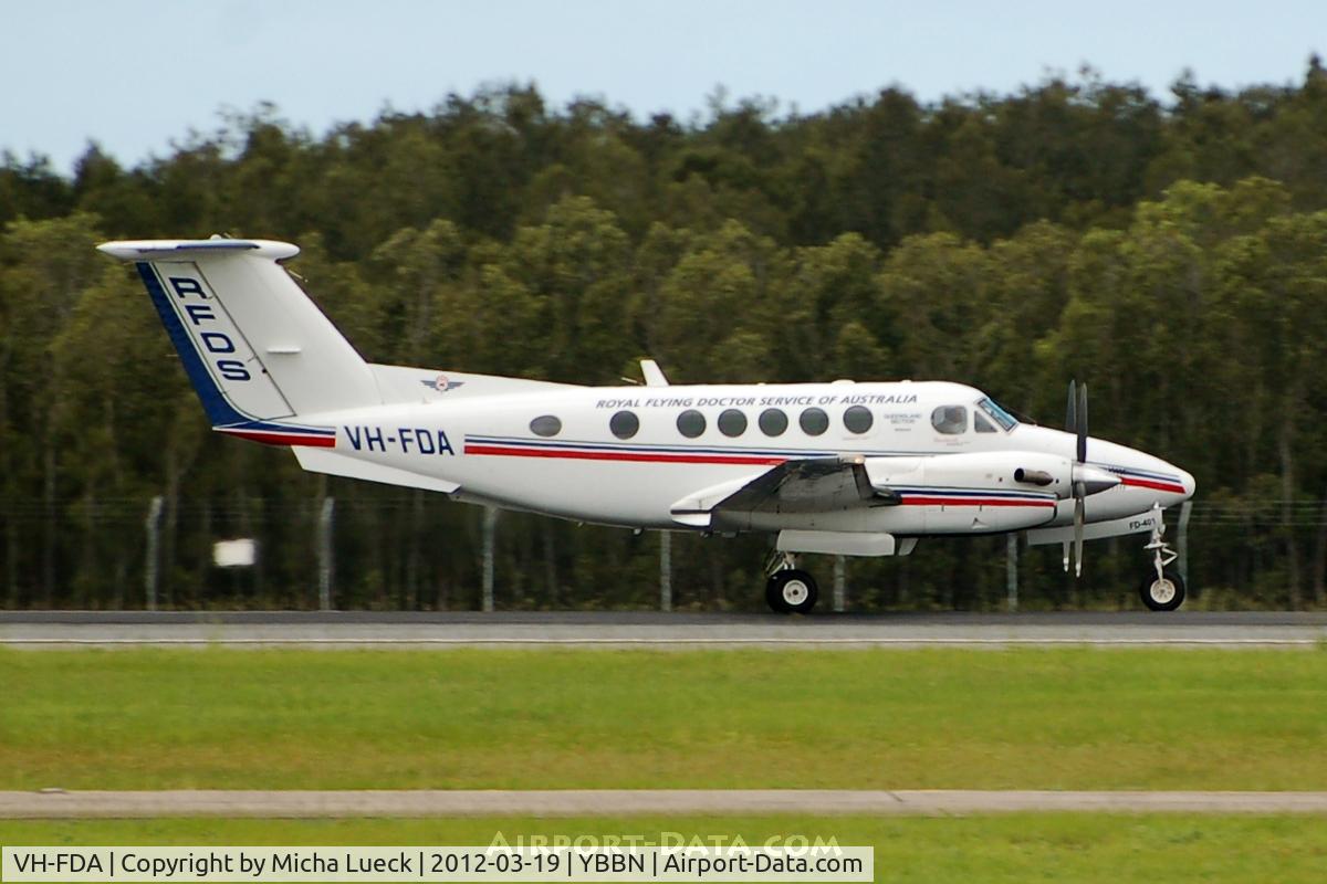 VH-FDA, 1982 Beech B200C King Air C/N BL-55, At Brisbane