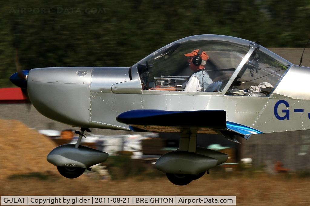 G-JLAT, 2003 Aerotechnik EV-97 Eurostar C/N PFA 315-14068, Smooth approach