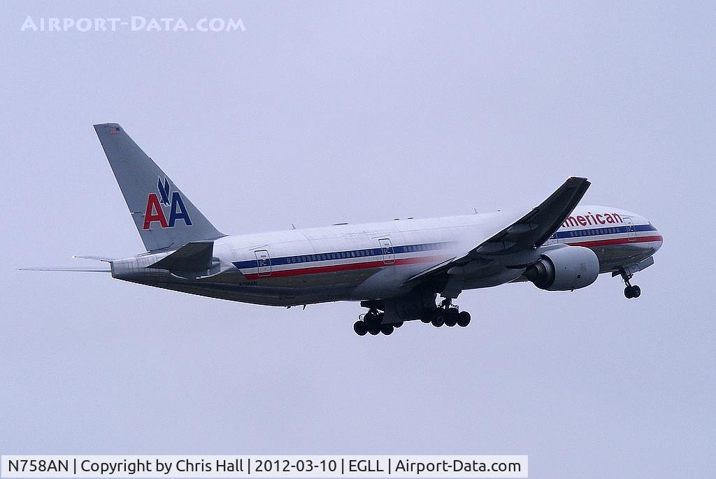 N758AN, 2001 Boeing 777-223 C/N 32637, American Airlines