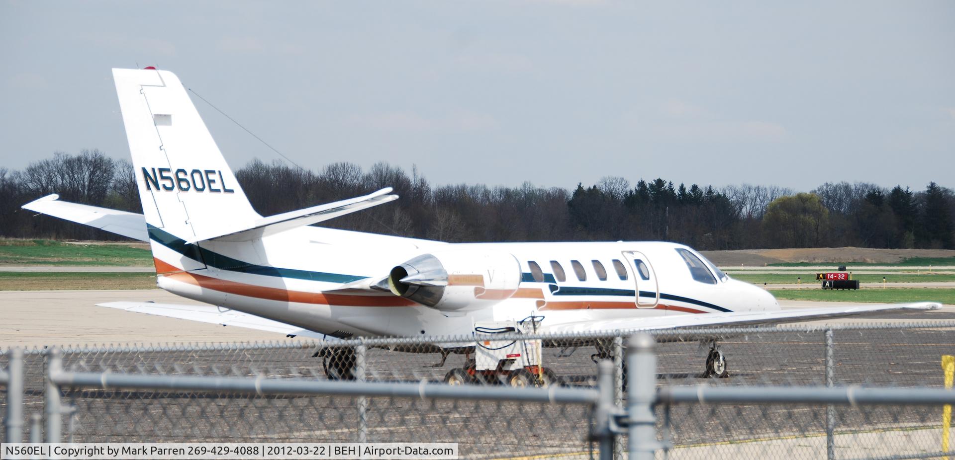 N560EL, 1990 Cessna 560 C/N 560-0049, Stop over in Benton Harbor, MI