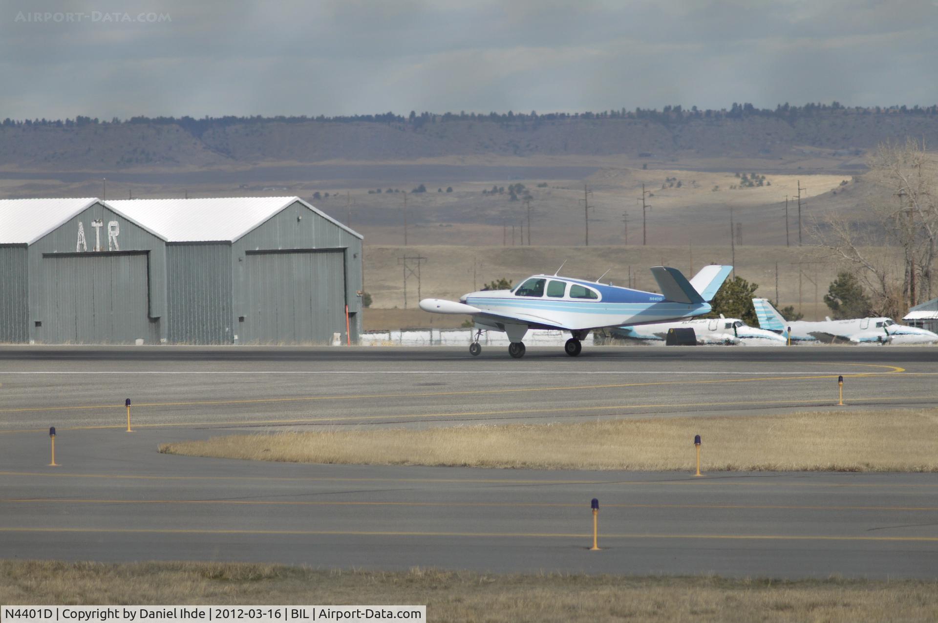 N4401D, 1956 Beech G35 Bonanza C/N D-4599, Beech G35 Bonanza @ BIL
