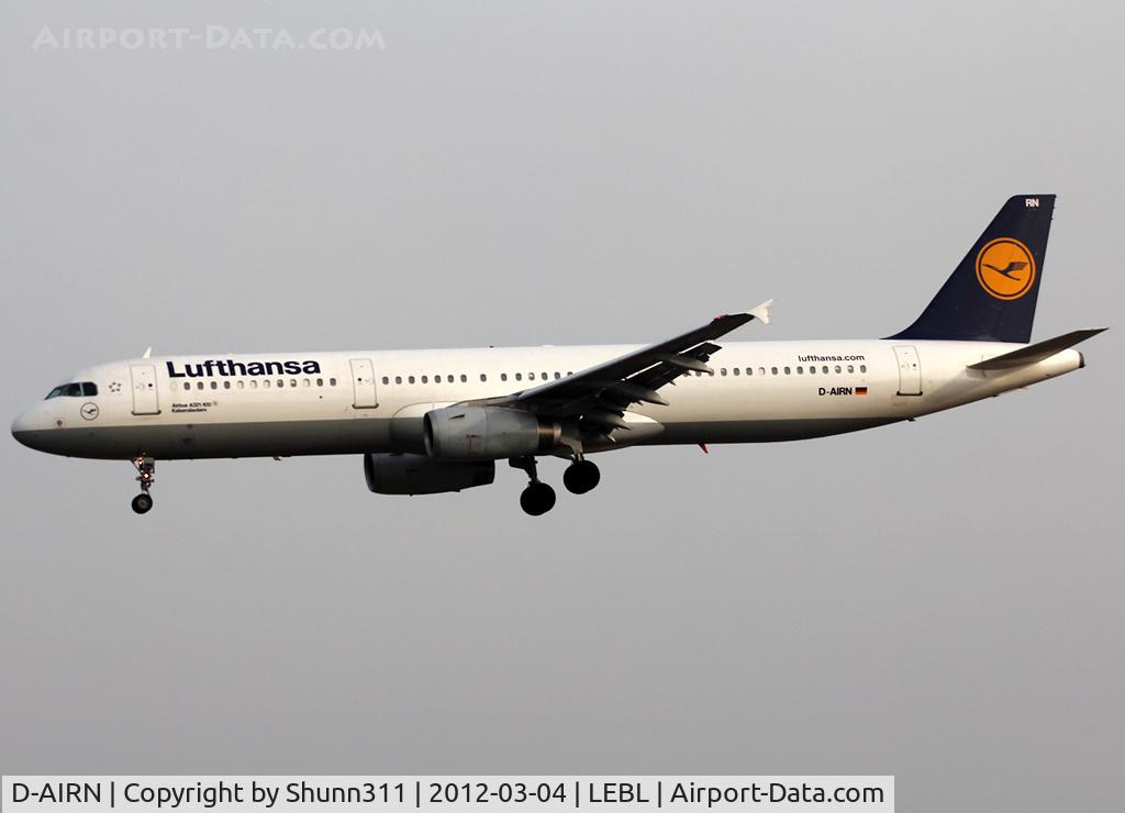 D-AIRN, 1995 Airbus A321-131 C/N 0560, Landing rwy 25R