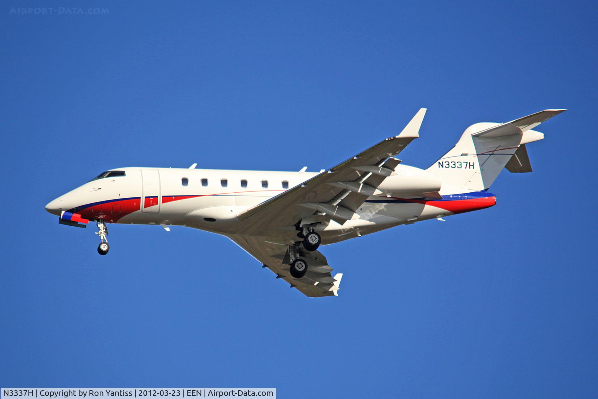 N3337H, 2012 Bombardier Challenger 300 (BD-100-1A10) C/N 20337, Challenger straight in final runway 02, Dillant-Hopkins Airport, Keene, NH
