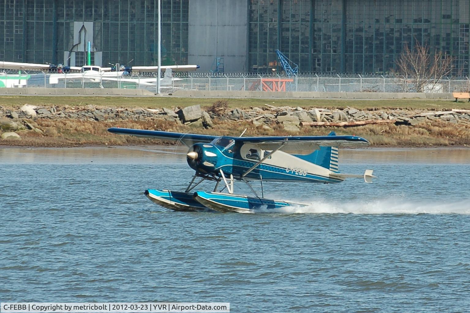 C-FEBB, 1955 De Havilland Canada DHC-2 Beaver Mk.I C/N 746, Take off from Fraser River