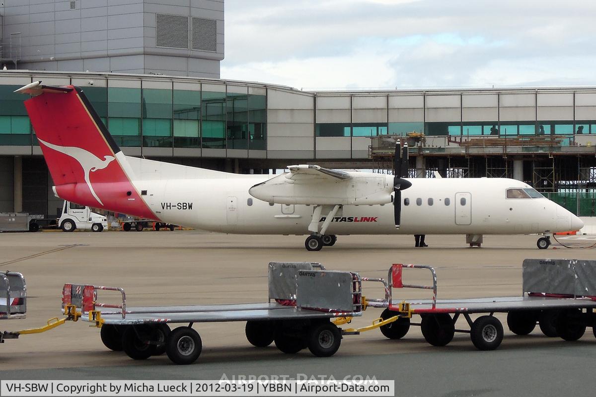 VH-SBW, 2004 De Havilland Canada DHC-8-315Q Dash 8 C/N 599, At Brisbane