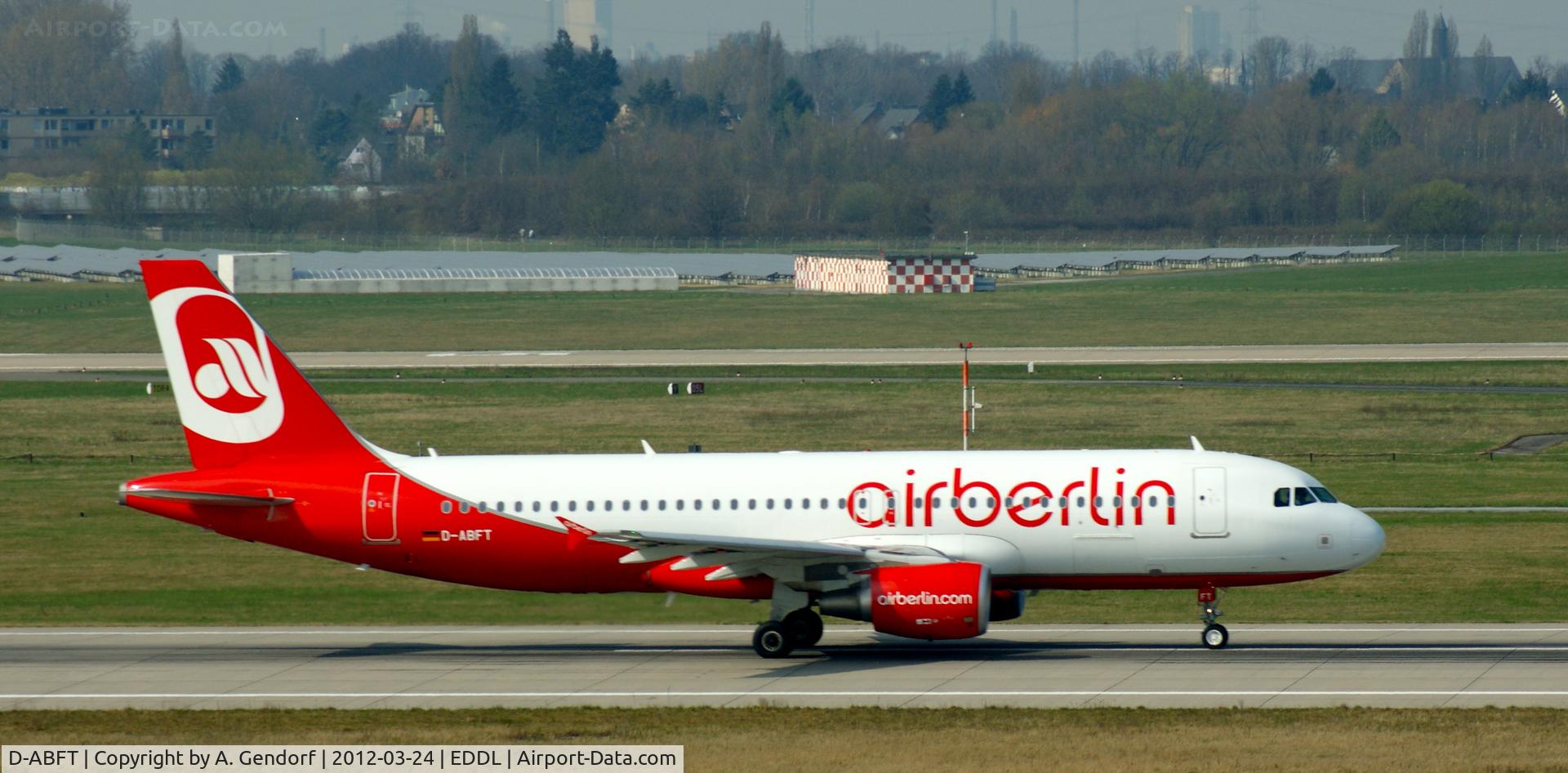 D-ABFT, 2011 Airbus A320-214 C/N 4674, Air Berlin, ready for take off at Düsseldorf Int´l (EDDL)