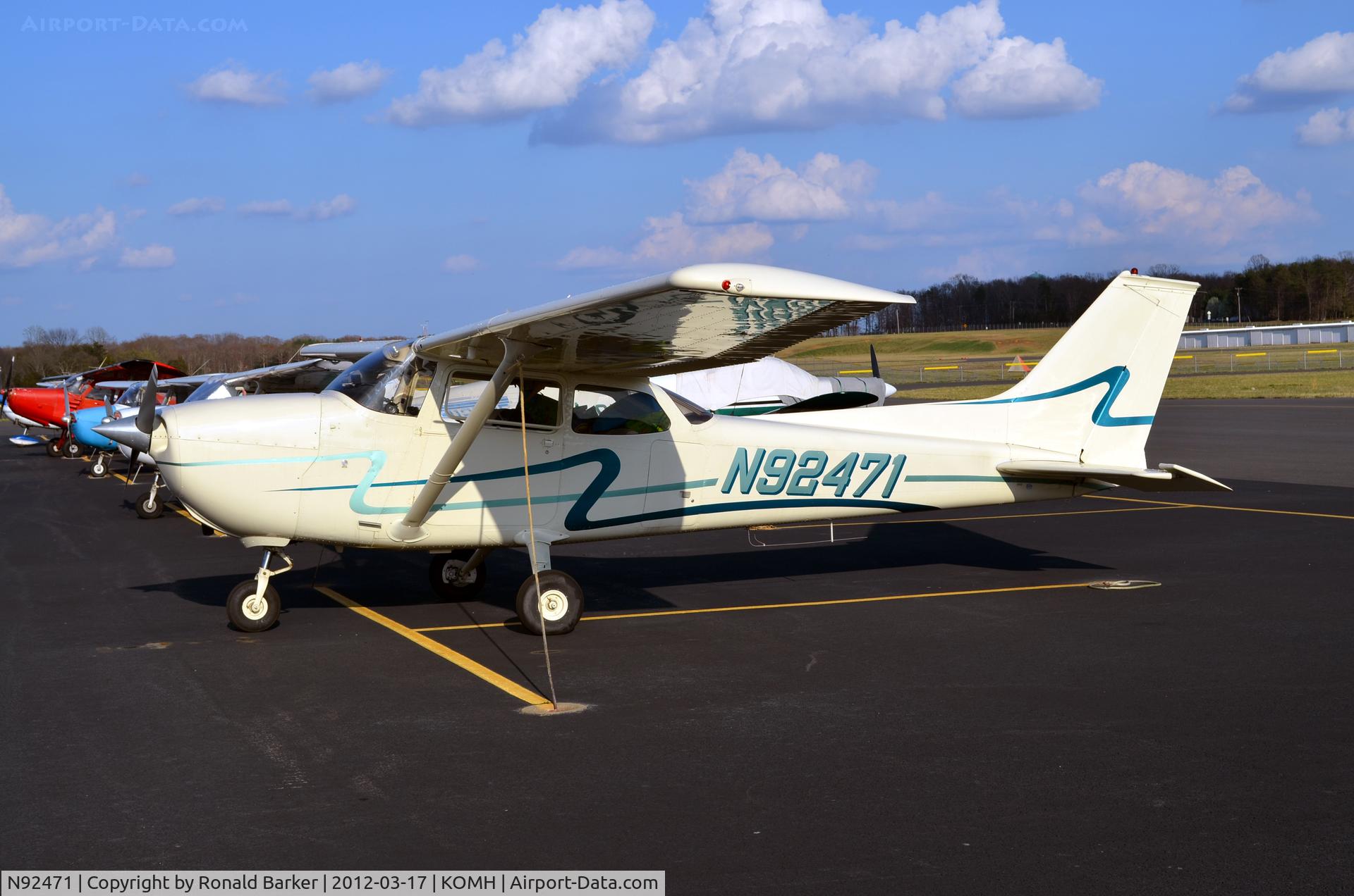 N92471, 1973 Cessna 172M C/N 17261579, Orange