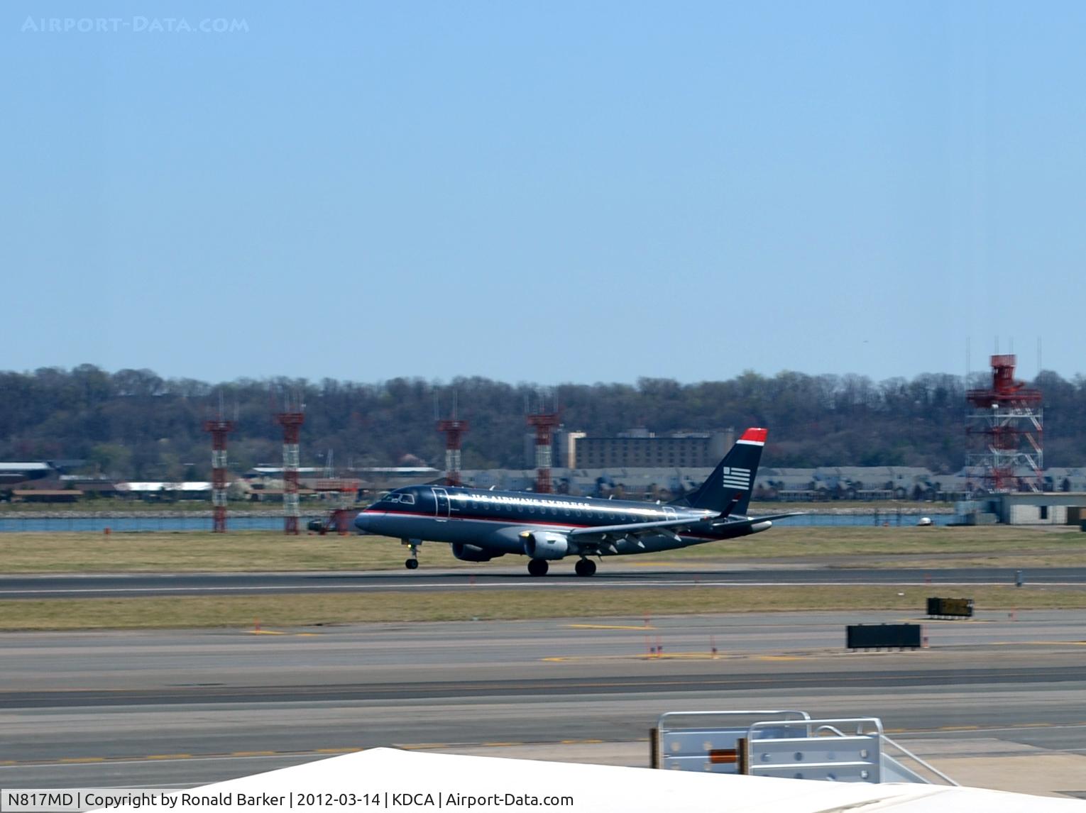 N817MD, 2004 Embraer 170SU (ERJ-170-100SU) C/N 17000038, Landing DCA, VA
