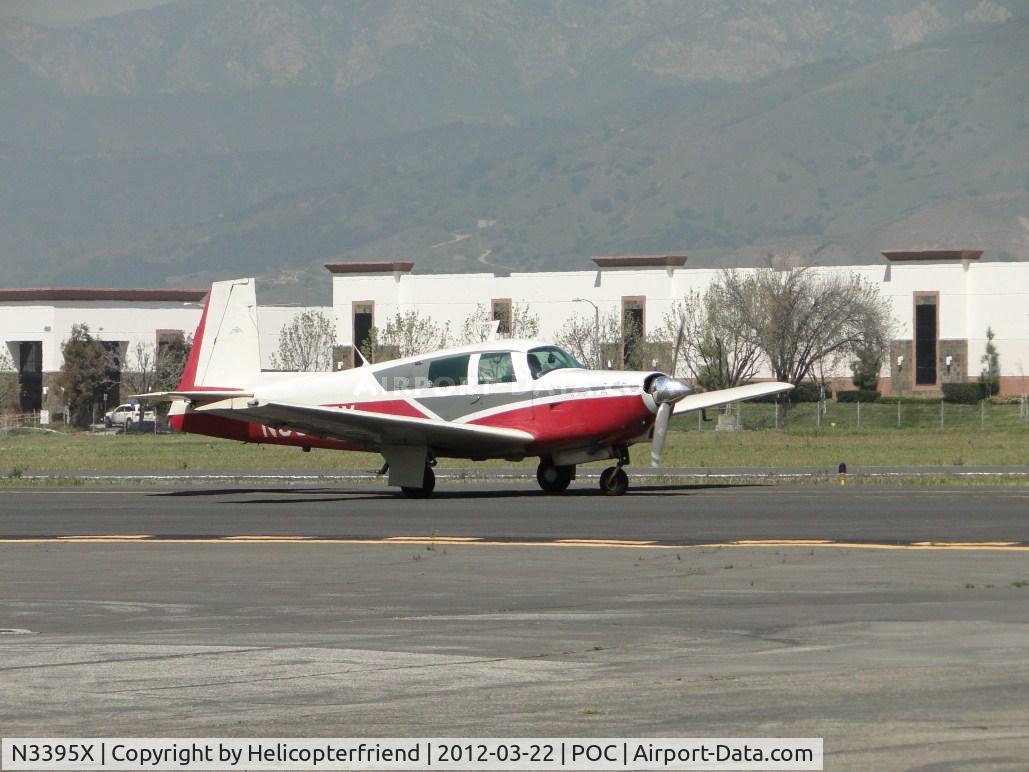 N3395X, 1966 Mooney M20C Ranger C/N 3387, Taxiing to 26L