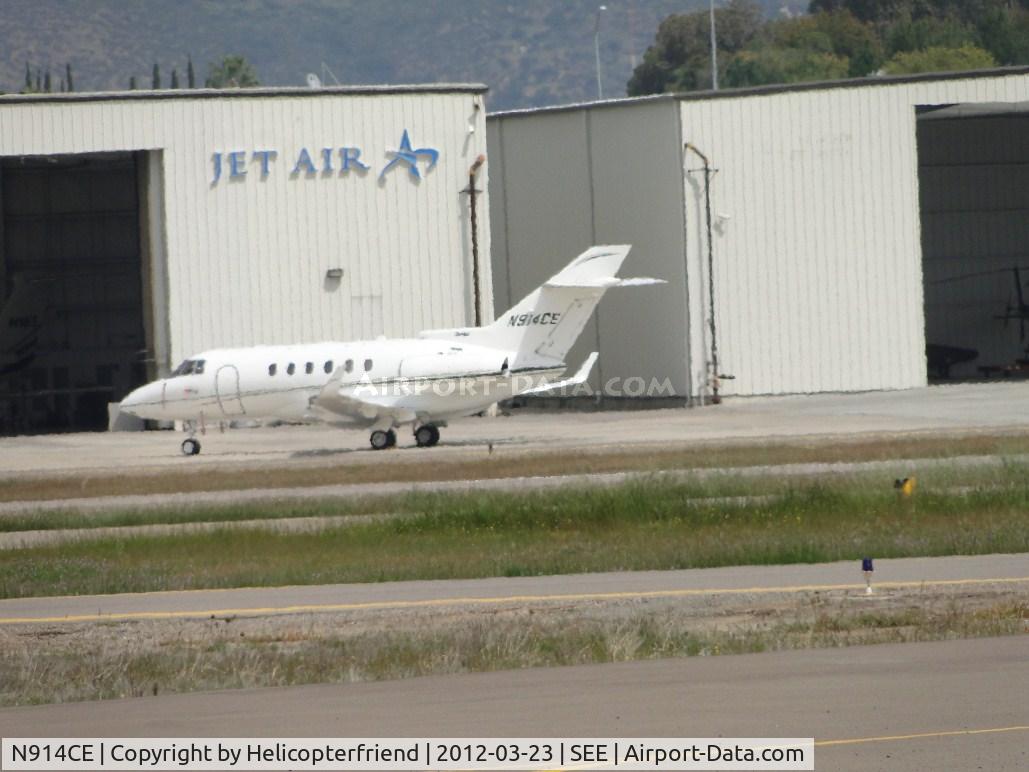 N914CE, 2007 Hawker 850XP C/N 258841, Parked on the westside by Jet Air