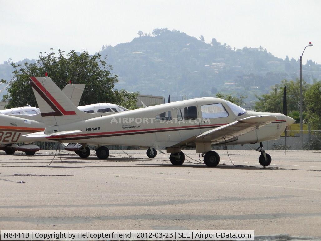 N8441B, 1981 Piper PA-28-161 C/N 28-8216005, Tied down and parked