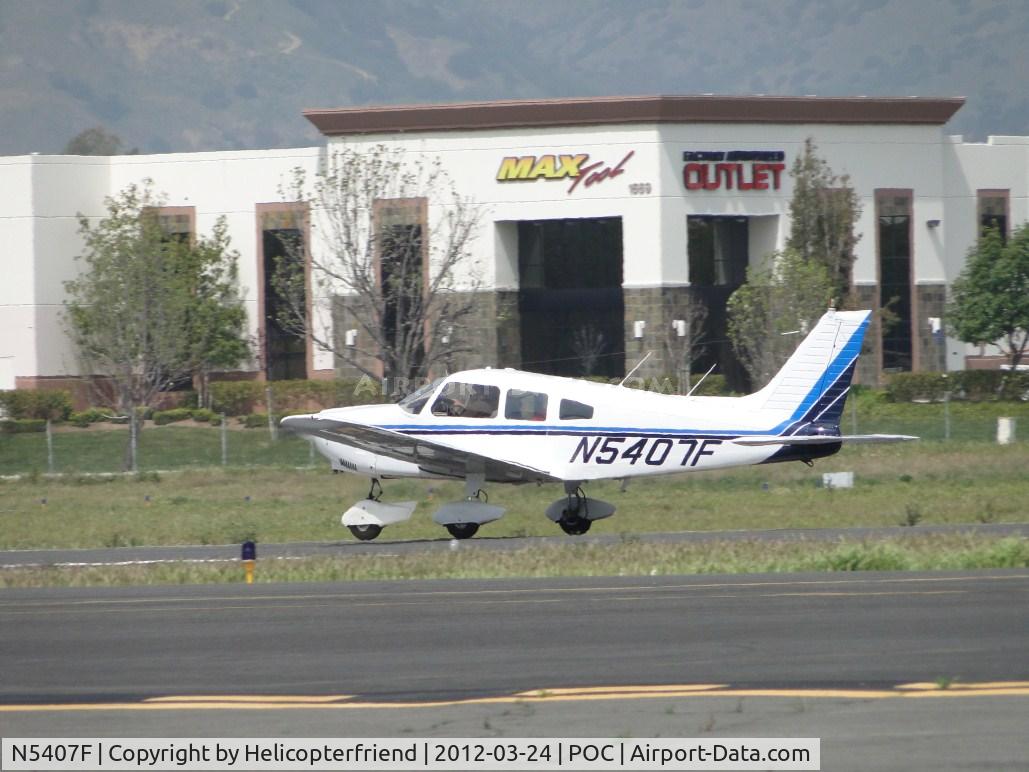 N5407F, 1977 Piper PA-28-181 Archer II C/N 28-7790112, Down and rolling out