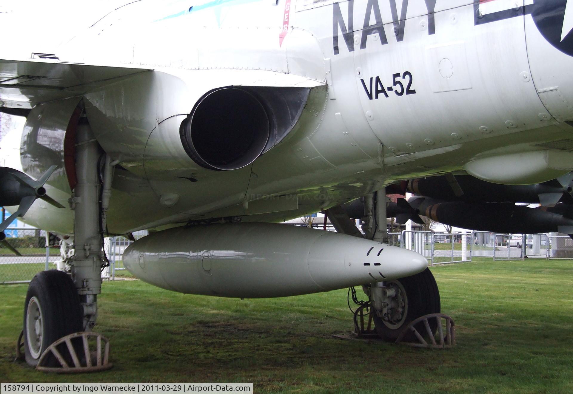 158794, Grumman A-6E Intruder C/N I-530, Grumman A-6E Intruder at the Museum of Flight, Seattle WA