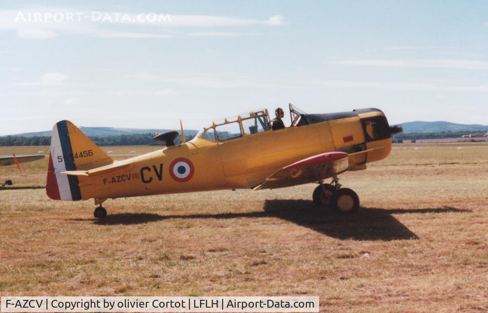 F-AZCV, 1951 North American T-6G Texan C/N 182-143, Chalon airshow 1993.