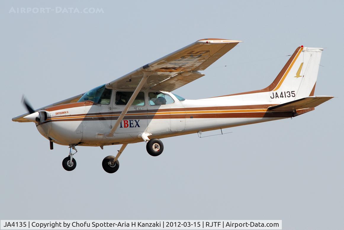 JA4135, Cessna 172P C/N 17275714, NikonD200+TAMRON AF 200-500mm F/5-6.3 LD IF