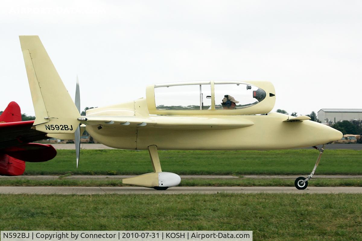 N592BJ, 1992 Rutan Long-EZ C/N 1512, EAA Airventure 2010.