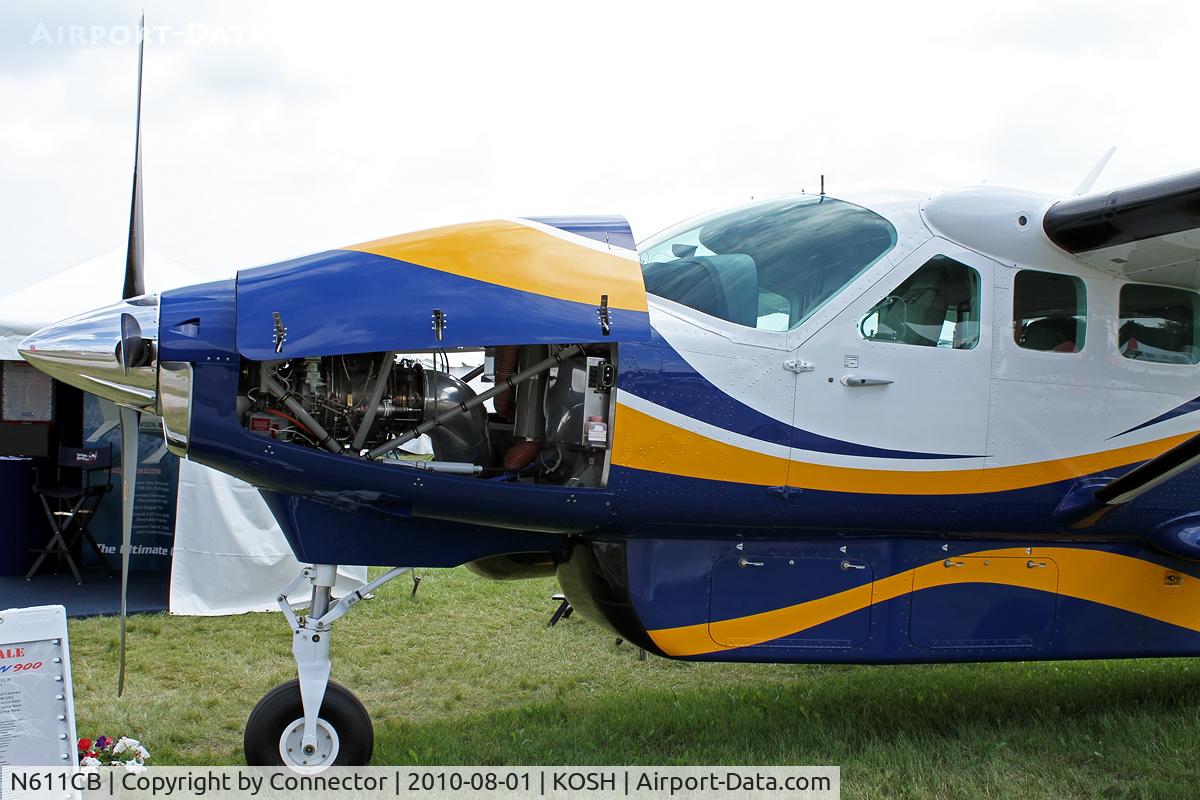 N611CB, 2004 Cessna 208B Grand Caravan C/N 208B1092, EAA Airventure 2010.