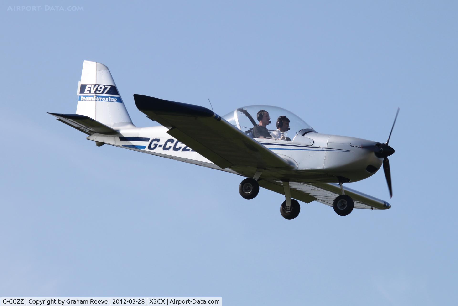 G-CCZZ, 2004 Aerotechnik EV-97 Eurostar C/N PFA 315-14158, Coming into land.