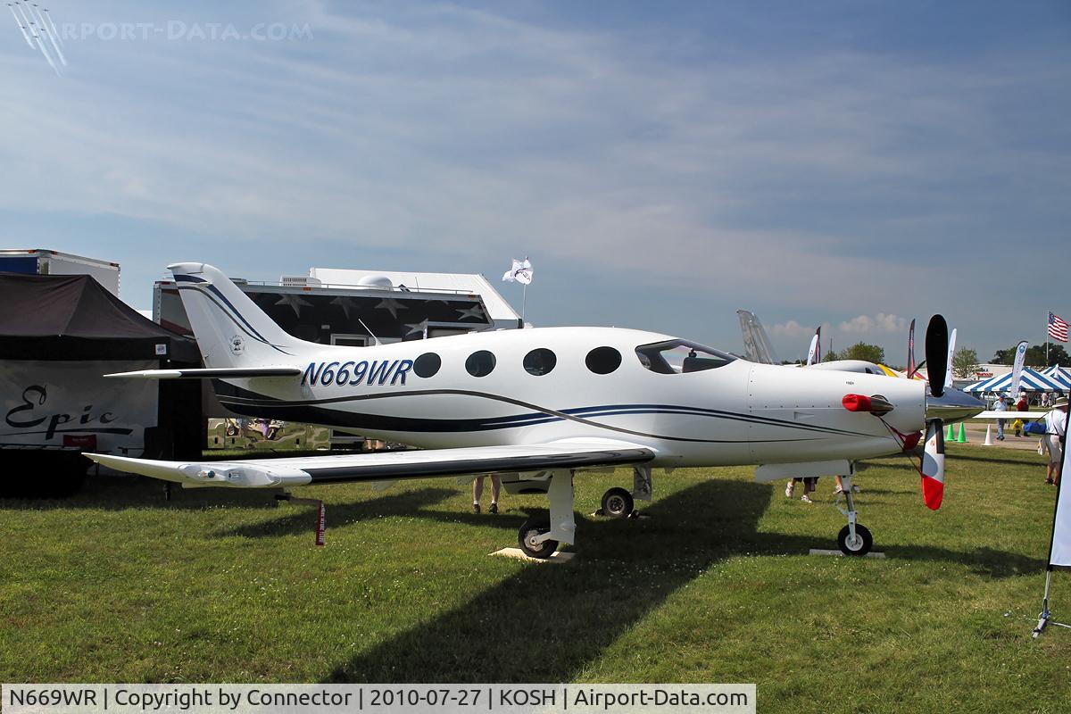 N669WR, AIR Epic LT C/N 029, EAA Airventure 2010.