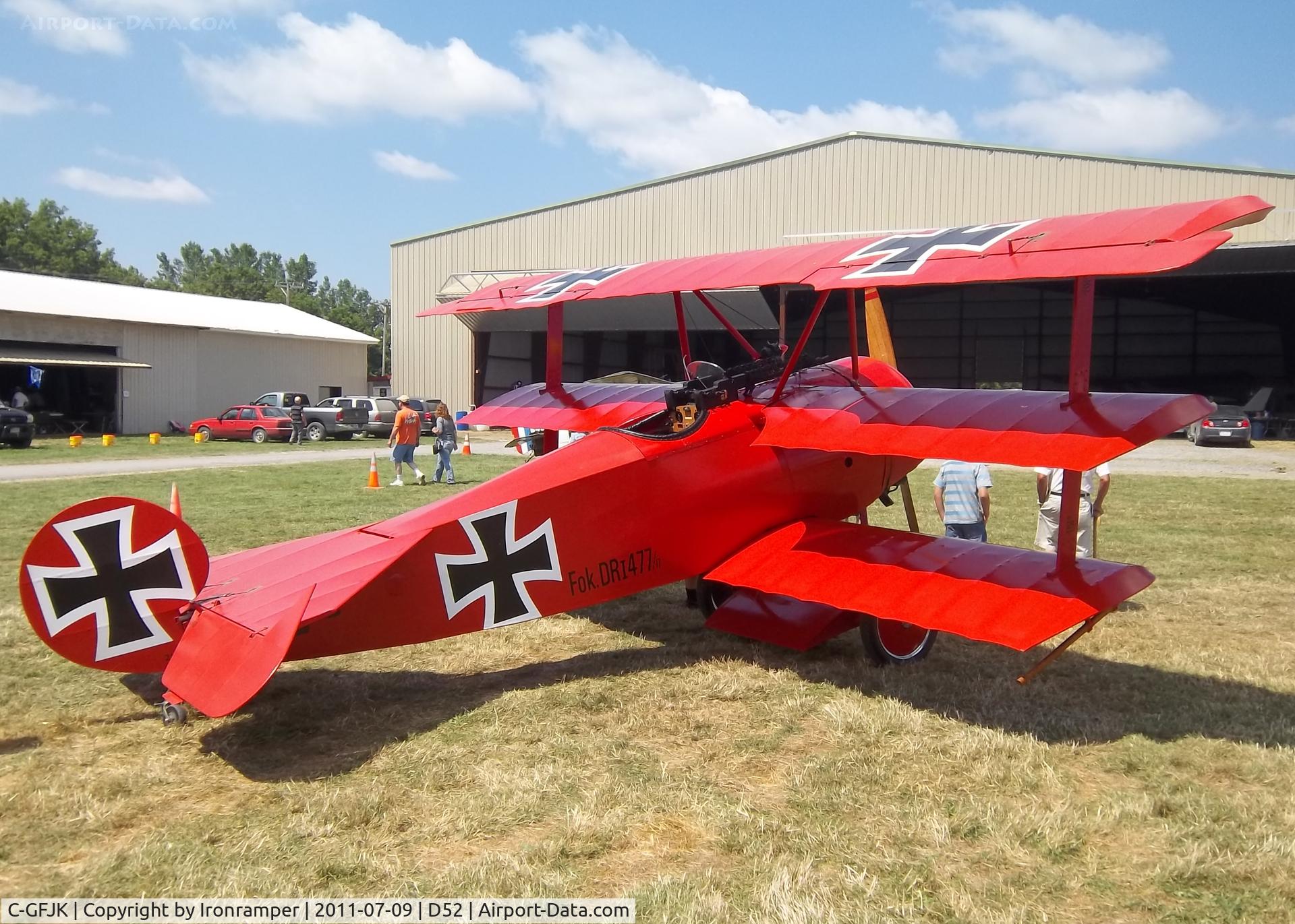 C-GFJK, 1981 Fokker Dr.1 Triplane Replica C/N 102/17, Und der Rot Baron vast even at zee flugtag!