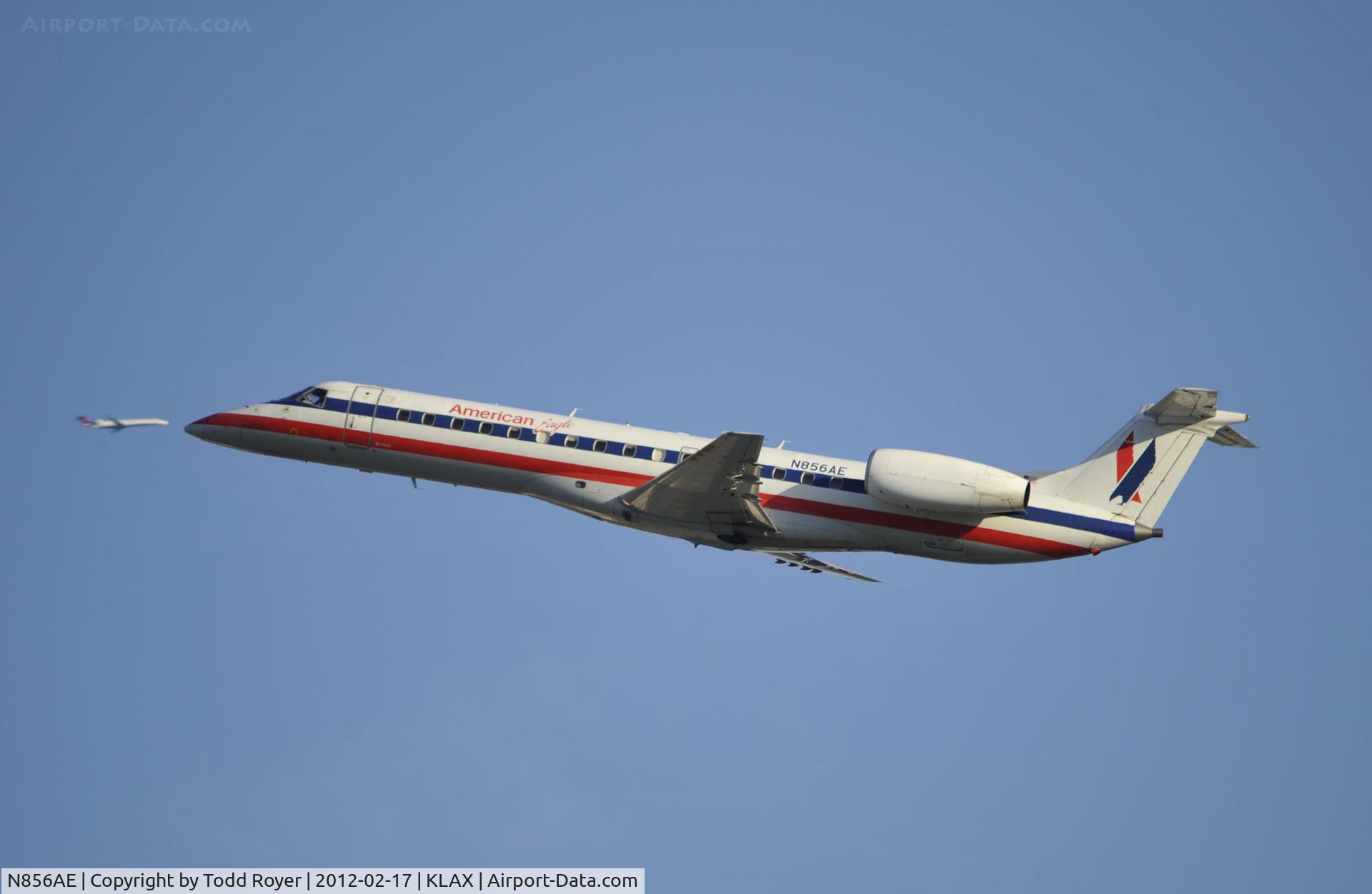N856AE, 2003 Embraer ERJ-140LR (EMB-135KL) C/N 145748, Departing LAX on 25R