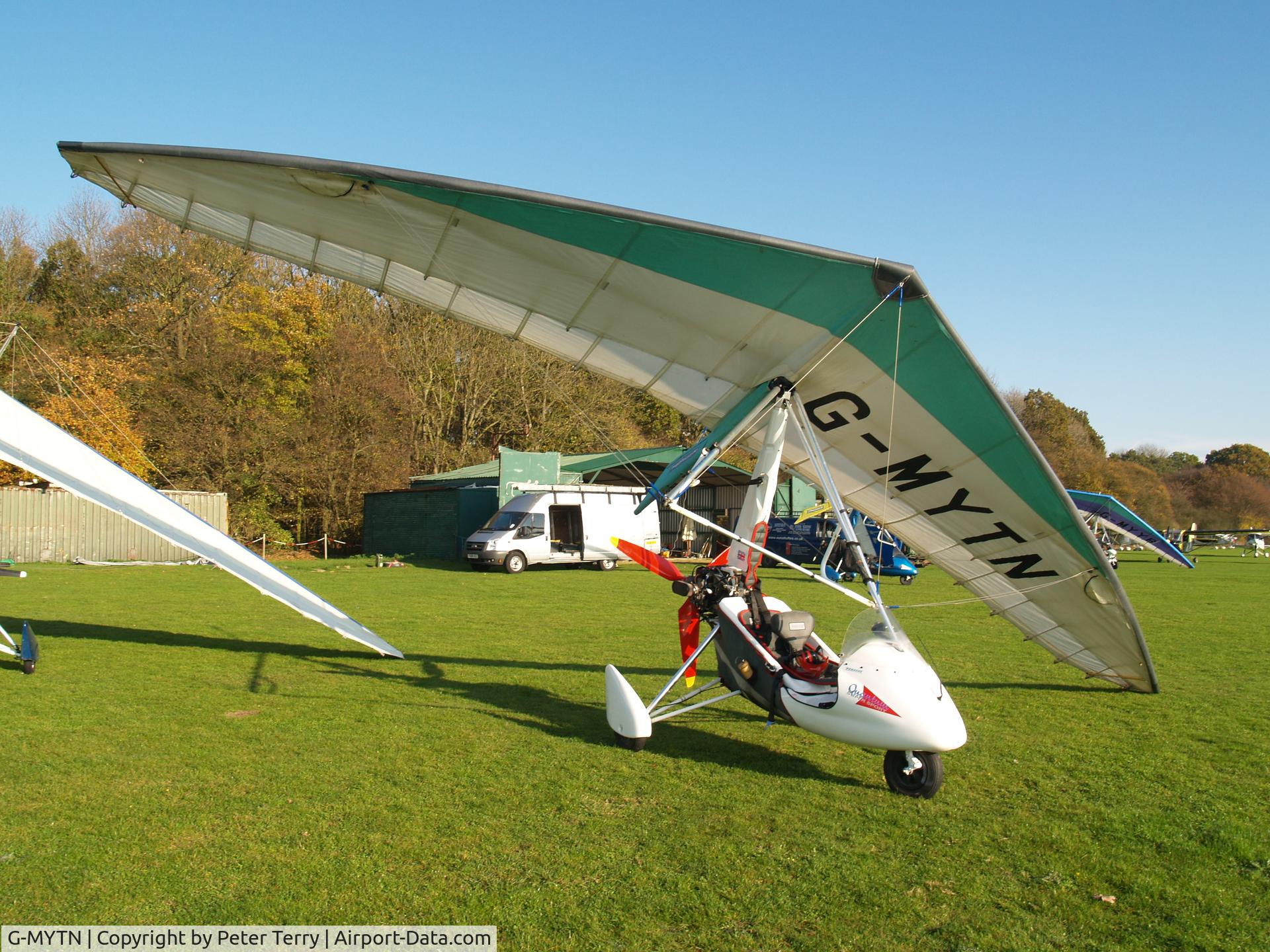 G-MYTN, 1994 Pegasus Quantum 15 C/N 6878, taken at Hunsdon