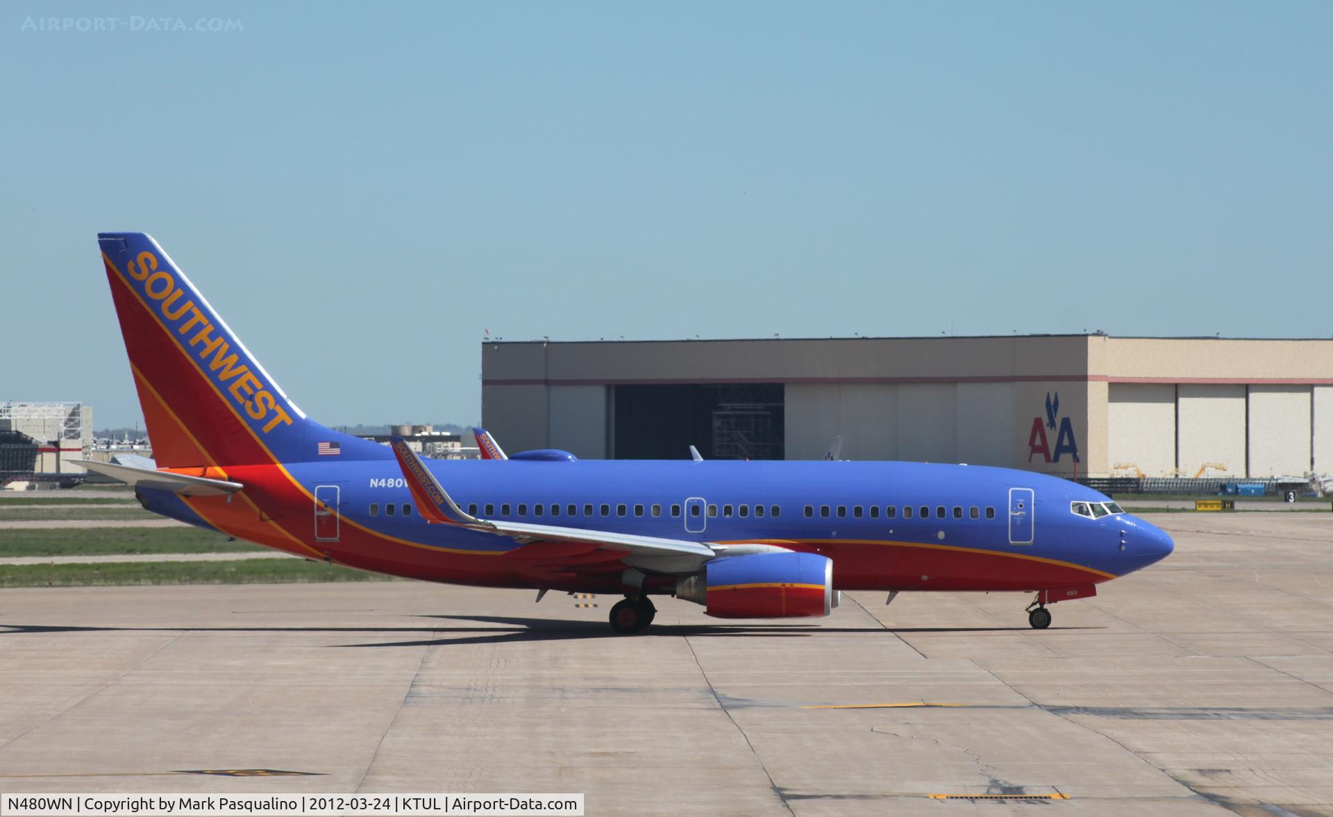 N480WN, 2004 Boeing 737-7H4 C/N 33998, Boeing 737-700