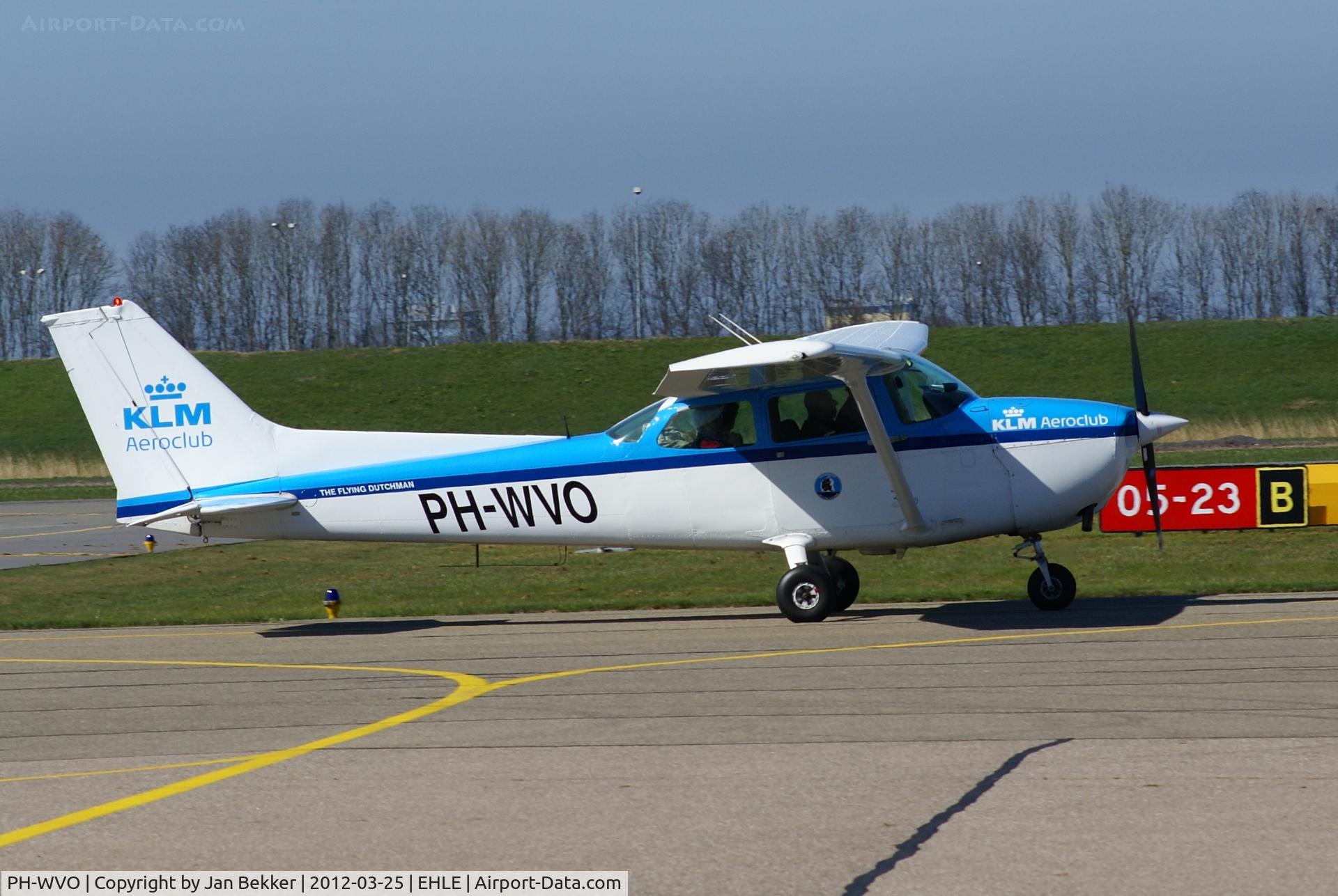 PH-WVO, 1981 Cessna 172P C/N 17274784, Lelystad Airport. Different livery